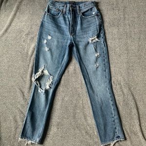 Abercrombie Mom Jeans